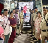Bhulaxmi gives birth to twins on Konark Express