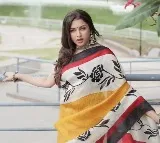Bhagyashree adds her own charm to the retro viral song “Tadpaoge Tadpaalo”