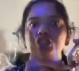 Smoking Woman in Train Argues With Passengers on Visakhapatnam to GandhiDham Express