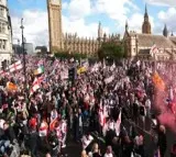 London shaken by anti immigration protests led by Tommy Robinson