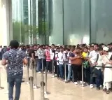 iPhone 17 Sale Frenzy Hits Apple Stores In India Massive Queues To Pick Up The New Models
