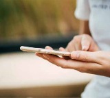 three held for snatching Madya Pradesh ig mobile phone