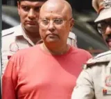 Swami Chaitanyananda Saraswati Obscene content found in Delhi Fake Babas room