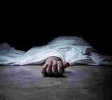 Andhra Pradesh youth kills girlfriend at temple then commits suicide