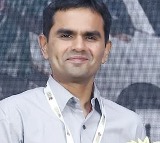 Delhi High Court issues summons to Netflix, SRK’s company in Sameer Wankhede's defamation suit