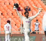 Jadeja and Siraj reach career-best positions in ICC Test rankings