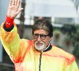 Big B is humbled after receiving the Black Lady along with wife Jaya & Abhishek