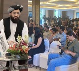 Amir Khan Muttaqi Addresses Women Journalist Controversy in Afghanistan