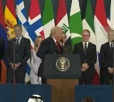 Trump Calls India Great Country in Front of Shehbaz Sharif