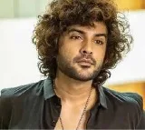Siddu Jonnalagadda Trolled Over Favorite Hero Controversy