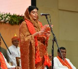 Ravindra Jadeja Reacts to Rivaba Jadeja as Gujarat Minister