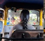 Woman Autorickshaw Driver Helps Bengaluru Man At Night Wins Praise Online