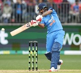 AUS v IND: KL, Axar guide India to post 136/9, Aus need 131 to win