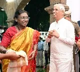 President Murmu offers prayers at Sabarimala temple