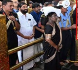 Droupadi Murmu Visits Sabarimala Temple as First Female President