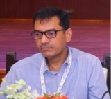 Telangana IAS officer takes voluntary retirement after tiff with Excise Minister