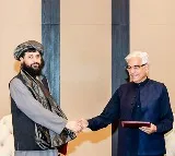 Khawaja Asif warns of war if peace talks fail
