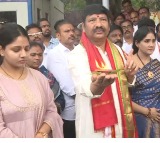 Jogi Ramesh Swears at Kanakadurga Temple Challenges Chandrababu Lokesh