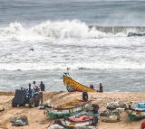 Alert in TN ports as Cyclone ‘Montha’ nears Andhra coast, Chennai, northern TN districts brace for heavy rain