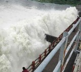 Musi River in spate in Nalgonda district traffic disrupted
