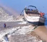 Vangalapudi Anitha Praises Officials for Averting Sangam Barrage Disaster