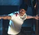 SRK's reply to a fan asking for a room in Mannat is hilarious
