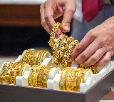 Gold, silver prices ease on MCX as dollar strengthens