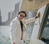 Vivek Oberoi as Aurangzeb in The Pride of Bharat Chatrapathi Shivaji Maharaj