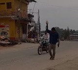 Madhya Pradesh Health Patient seen with IV drip in streets