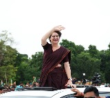 Priyanka Gandhi urges women of Bihar to take Rs 10,000 but vote carefully
