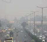 Delhi wakes up to toxic air as AQI breaches 400 mark; thick smog envelops NCR