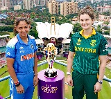 Women's WC: South Africa elect to bowl first in rain-delayed final against India