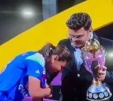 Harmanpreet Kaur Almost Touches Jai Shahs Feet After World Cup Win