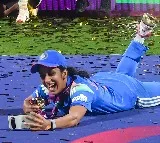 ‘Hope you are ready with your mic’: Jemimah invites Gavaskar for sing-along after latter’s promise