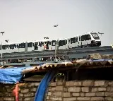 Mumbai Monorail Derails During Test Run in Mumbai