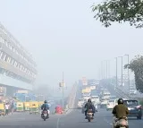 Delhi's air quality dips to ‘very poor’ category as AQI crosses 300