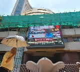 Indian market recovers early losses amid buying in banking, fin services stocks