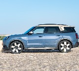 MINI launches electric SUV Countryman SE All4 in India