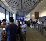 Over 700 flights cancelled in US as government shutdown drags on