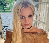 Britney Spears returns to Instagram, talks about 'boundaries'