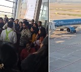 Shamshabad Airport Passengers Protest Flight Delays