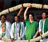 Priyanka Gandhi Says Fight Against Modi Like Gandhis Fight Against British