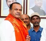 Komatireddy Venkat Reddy Releases Rabandu Movie Trailer