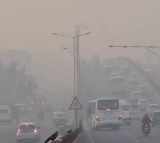 Toxic smog continues to engulf Delhi, AQI remains above 400