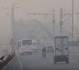 Air in Delhi turns suffocating as AQI remains above 400