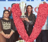 Harmanpreet Kaur Favors MS Dhoni Over Virat Kohli