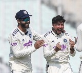 1st Test: Bumrah, Kuldeep pick scalps for India as South Africa reach 105/3 at lunch
