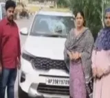 Tejaswinis Car Vandalized in Anantapur TDP Leader Alleges Political Conspiracy