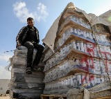 UN humanitarians start collecting supplies offloaded at Zikim crossing in northern Gaza