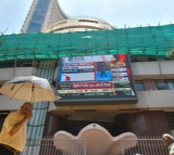 Sensex, Nifty open lower on weak global cues